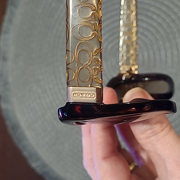 Coach HC 8076 L067 Laurin dark tortoise brown gradient sunglasses with clam case - Picture 6 of 14